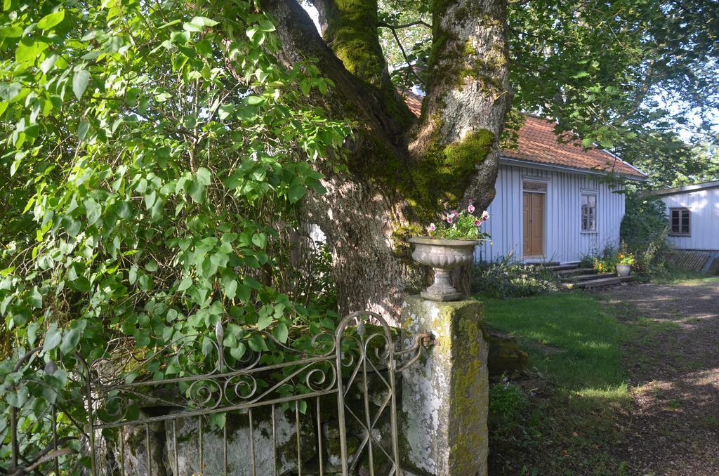 Naestegarden Bed & Breakfast Sätuna Εξωτερικό φωτογραφία