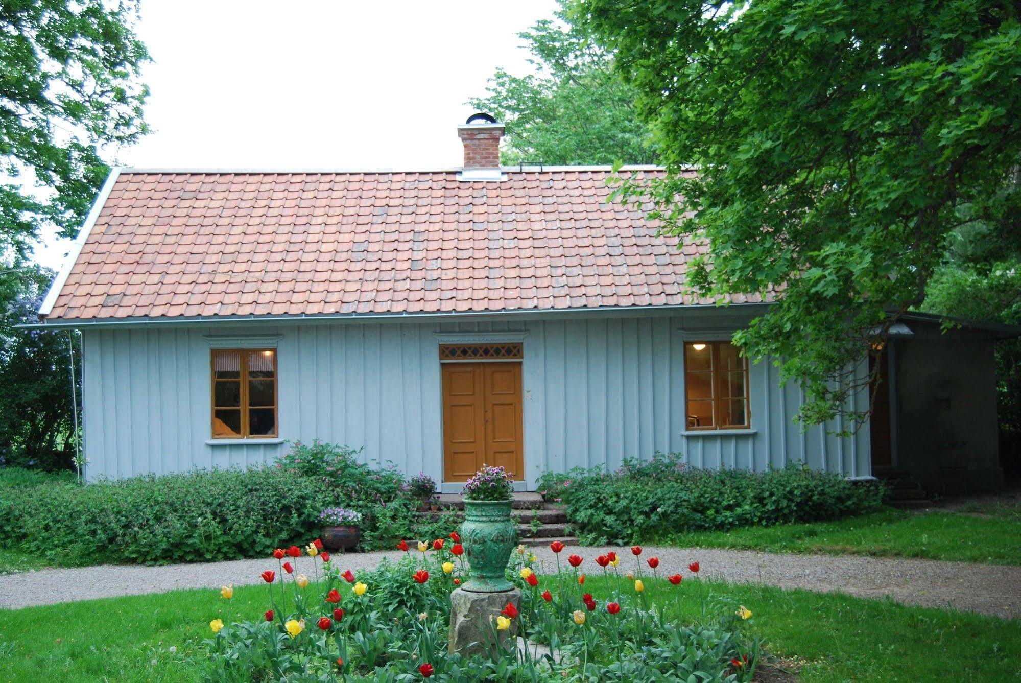 Naestegarden Bed & Breakfast Sätuna Εξωτερικό φωτογραφία